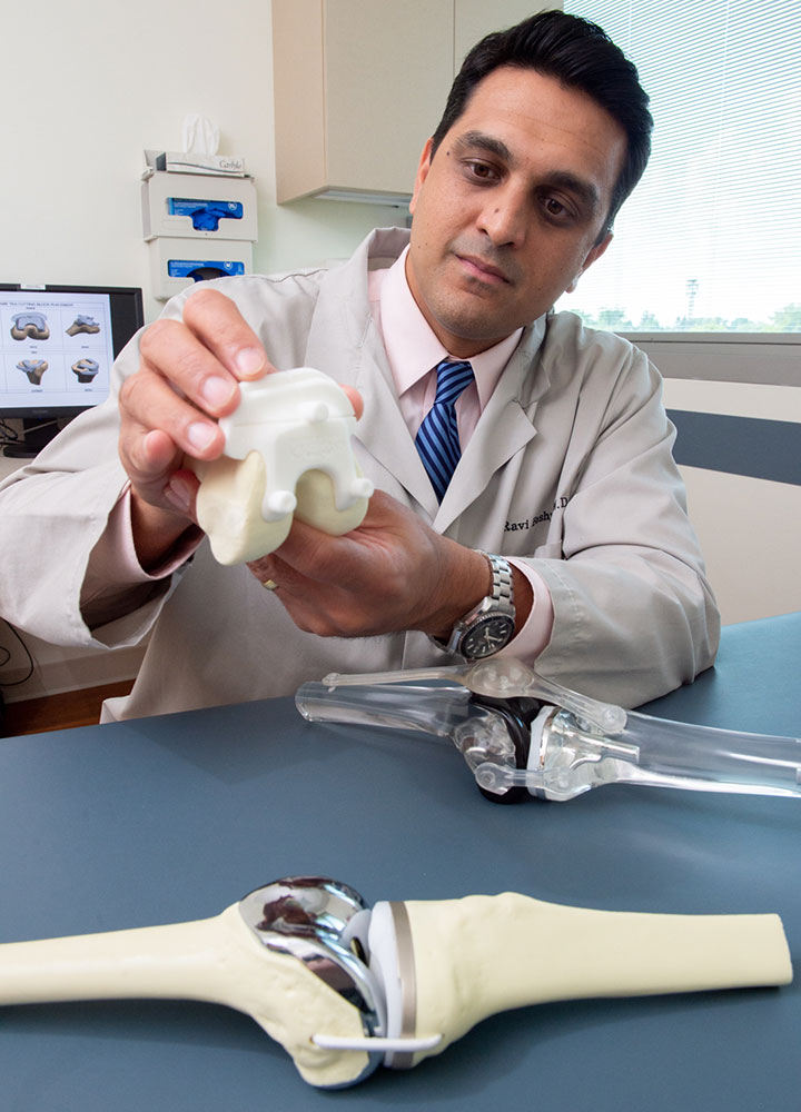 Dr. Ravi Bashyal, Director of Outpatient Hip and Knee Joint Replacement Surgery