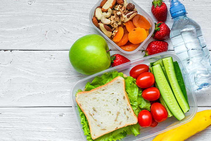 How to Pack a Healthy Lunch Box for Adults