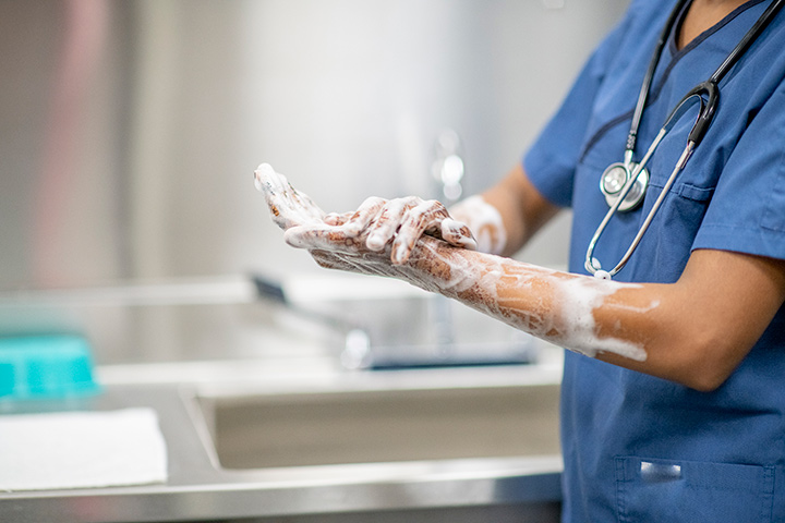 Tips for Proper Hand Sanitizing in Healthcare Settings