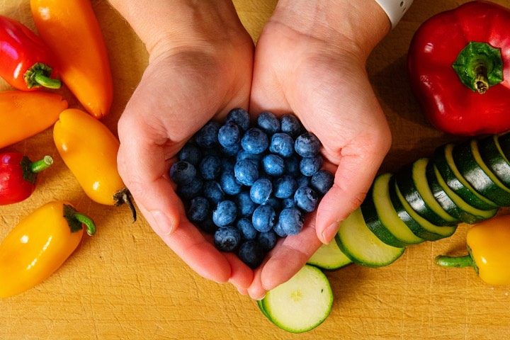 hands holding healthy food